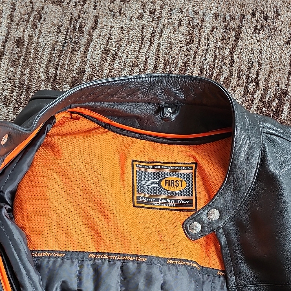 Leather Motorcycle Jacket - Picture 6 of 6